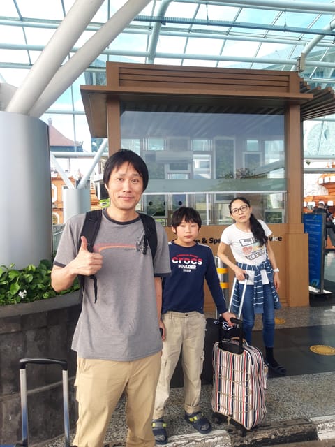 Bali: Private Taxi Transfer Airport From/To Ubud - Pickup and Meeting Details