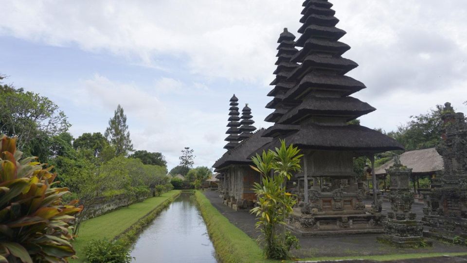 Bali Private Tour Best Waterfall With Tanah Lot Temple - Sangeh Monkey Forest Adventure