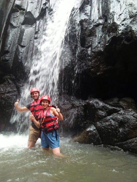 Bali : Rafting + Rice Terrace + 1,5Hrs Massage + Lunch - Transportation and Pickup