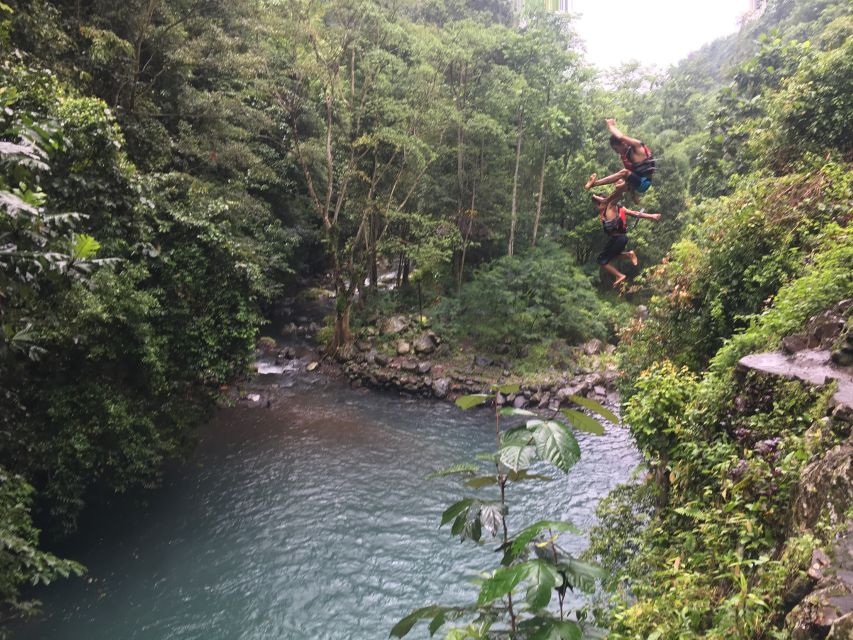 Bali: Sambangan Waterfalls Trekking, Sliding, & Jumping Trip - Twin and Pucuk Waterfalls Jump