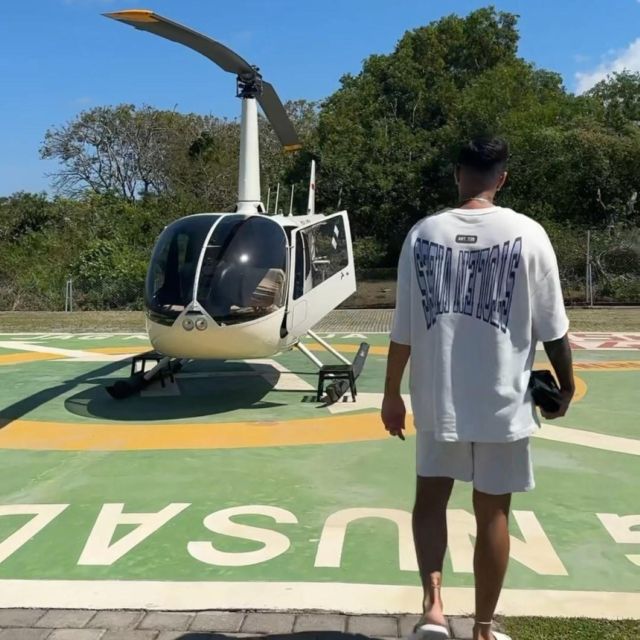 Bali Skybound: Helicopter Adventure Tour - Capturing Iconic Landmarks