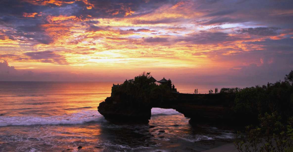Bali: South Coast Uluwatu, Tanah Lot, and Jimbaran Day Trip - Kecak Dance and Seafood Dinner