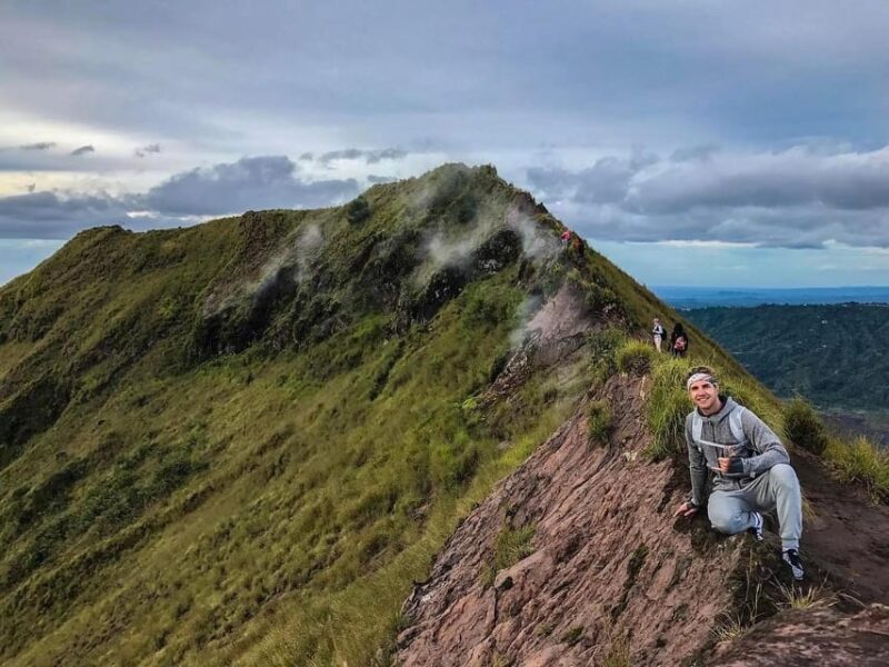 Bali: Sunrise Mount Batur Hike and Natural Hot Spring - Hike Itinerary