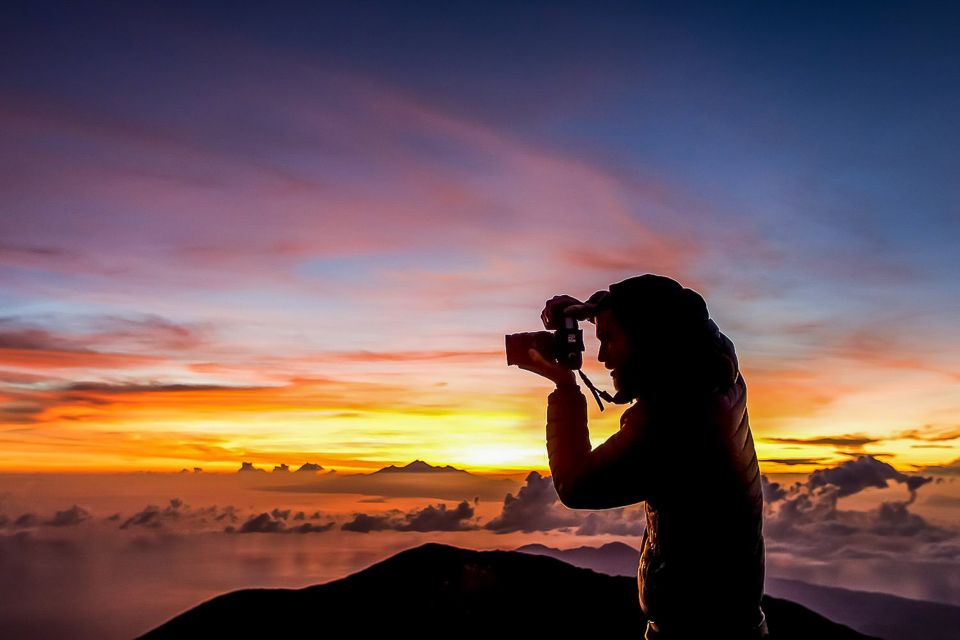 Bali: Sunrise Mount Batur Hike With Breakfast - Fitness and Age Requirement