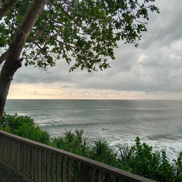 Bali Sunset: Tanah Lot Temple With Complementary Drink - Experience Highlights