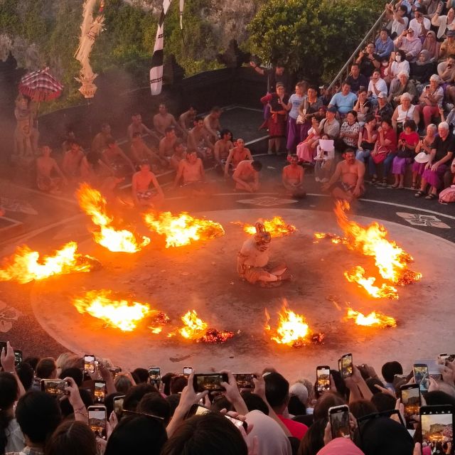 Bali Sunset: Uluwatu Kecak Dance With Return Transfer - Sunset Viewing at Uluwatu