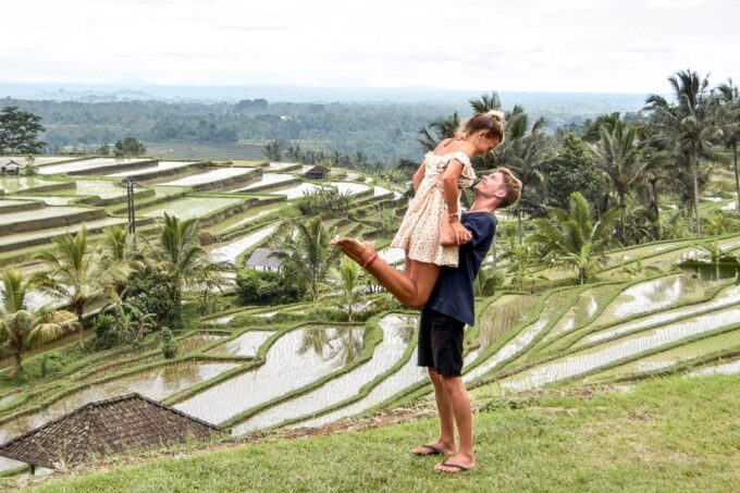 Bali: Tanah Lot, Jatiluwih Terrace, & Ulundanu Beratan Tour - Included Features