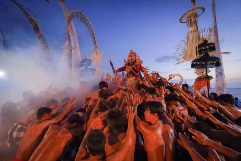 Bali: Tanah Lot Temple Sunset Kecak & Fire Dance Show Ticket - Key Points