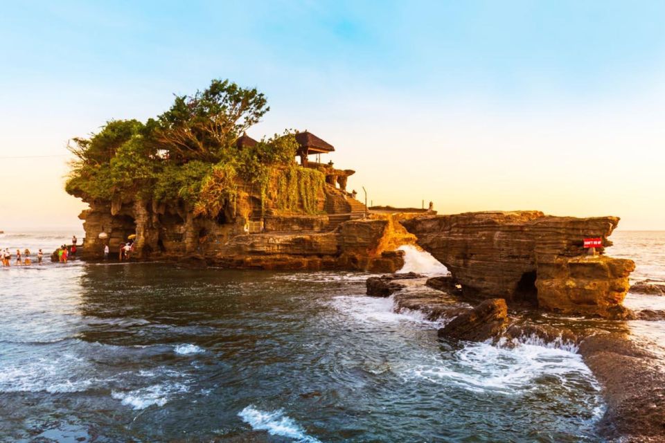 Bali: Tanah Lot Temple Sunset Tour - Taman Ayun Temple
