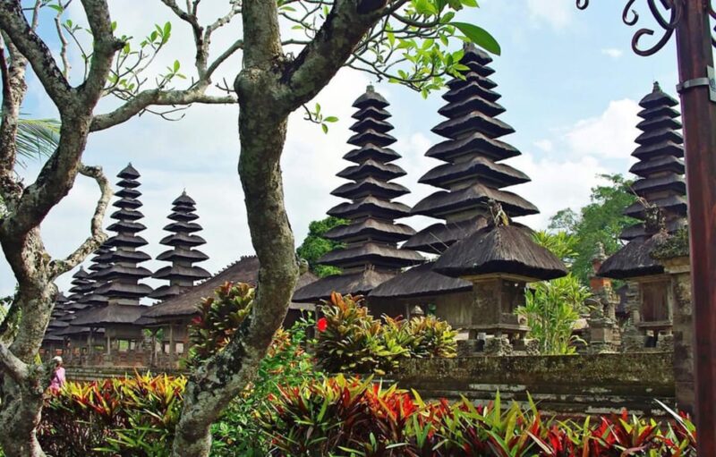 Bali : Tanah Lot Temple Tour With Sunset Dinner - Customer Reviews