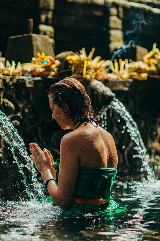 Bali: Traditional Balinese Purification With Photographer - Cultural and Spiritual Highlights
