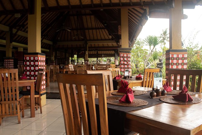 Bali Traditional Dance, Waterfall and Hindu Temple With Lunch - Enjoy Local Balinese Lunch
