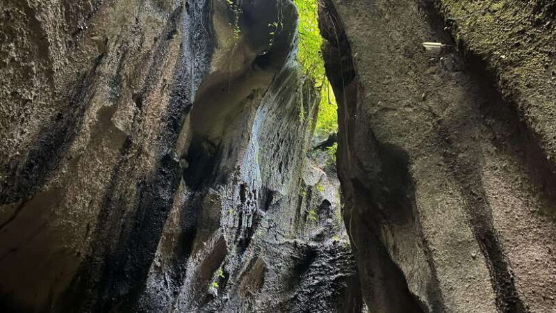 Bali: Tukad Cepung, Tirta Gangga, Virgin Beach - The Experience: Authenticity and Tips