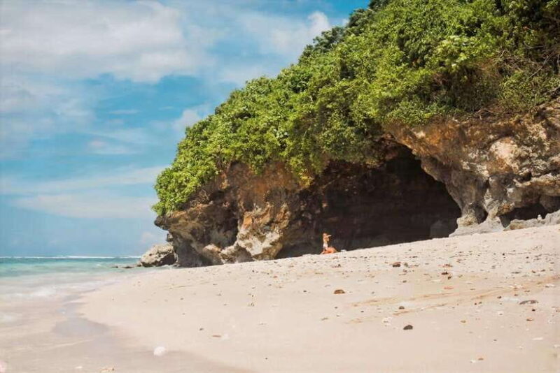 Bali: Uluwatu Beaches Tour with Padang Padang and Suluban - Who Will Love This Tour?