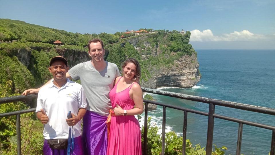 Bali: Uluwatu Sunset Kecak Fire Dance Private Tour - Customer Reviews