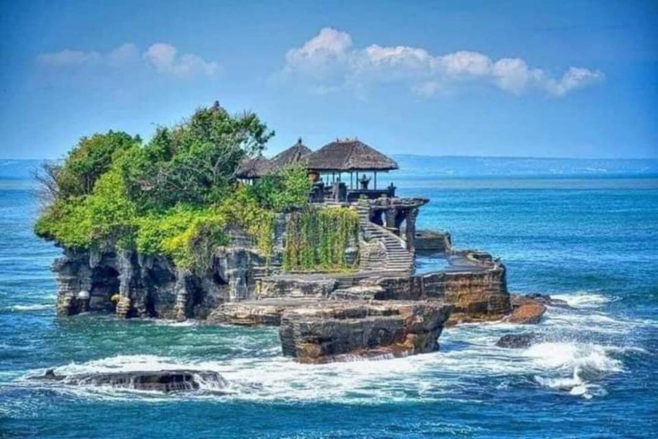 Bali: UNESCO Discovery Sites Taman Ayun & Tanah Lot Temple - Tanah Lot Temple Sunset Viewing