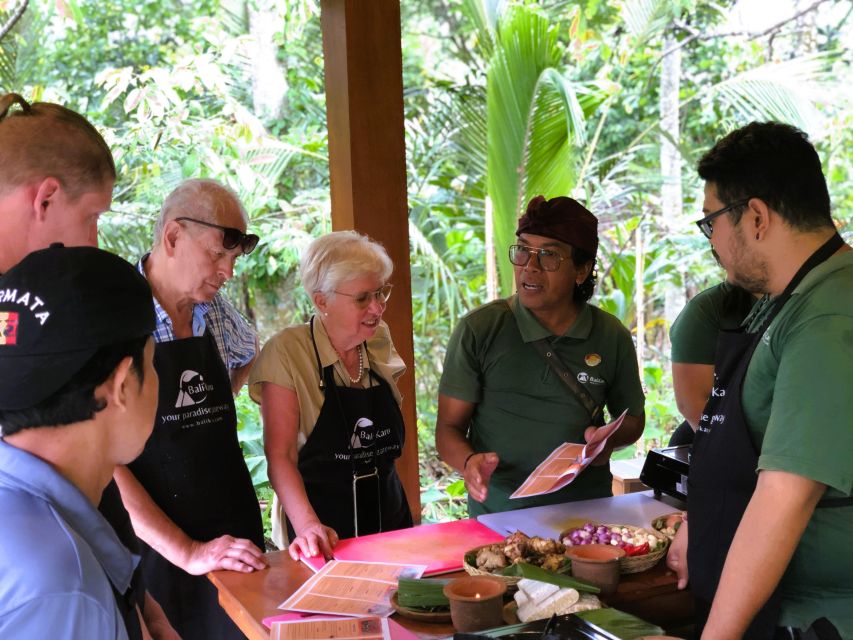 Bali Village Day: Cooking Class, Jamu Course and Transfer - Herb and Spice Academy