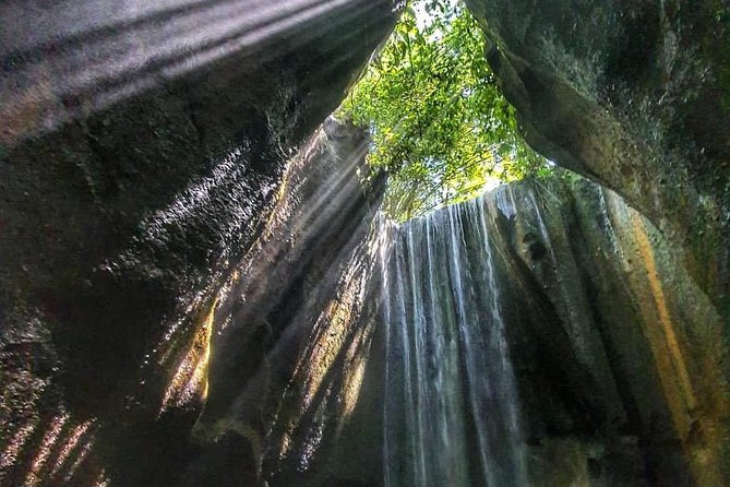 Bali Waterfalls in One Day: Tukad Cepung, 2 Hidden Waterfalls, Kanto Lampo - Additional Considerations
