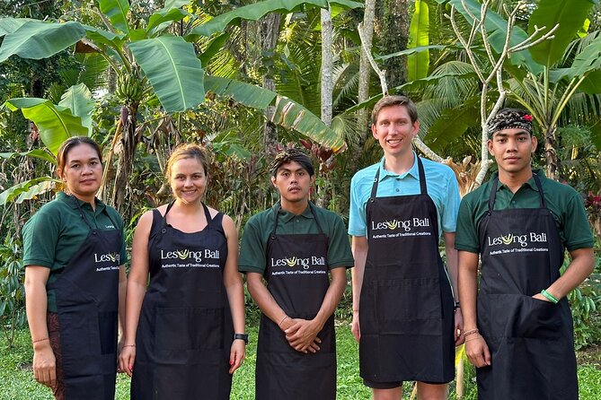 Balinese Authentic Cooking Class in Ubud - Booking and Reservations