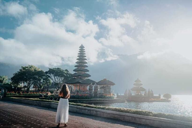 Bali's Best: Scenic Temples, Lakes, and Waterfalls - Authentic Experiences and Travel Tips