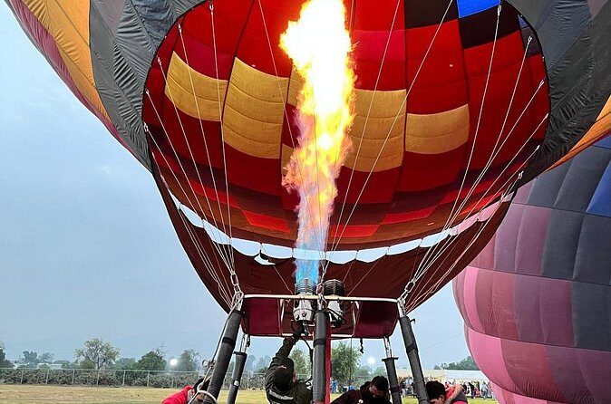 Balloon Flight, Cave Breakfast, Private Pick Up CDMX and Pyramids - Frequently Asked Questions