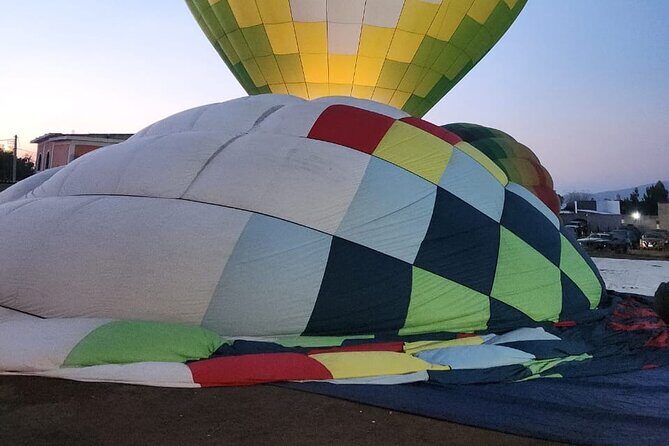 Balloon flight over Teotihuacan + Breakfast in Cueva + Transportation - Practicalities and Tips