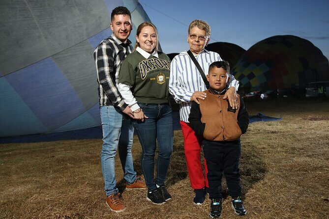 Balloon Flight with Breakfast and Transportation from CDMX - The Breakfast and Workshops