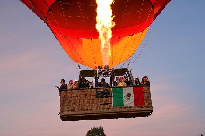 Balloon over the City of the Gods in Teotihuacan - The Itinerary in Detail