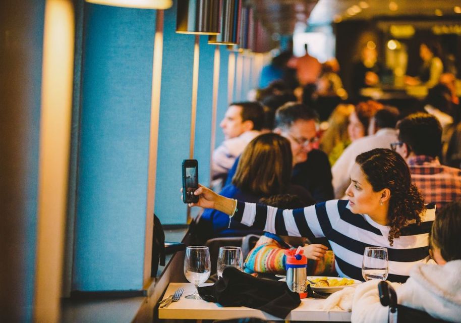 Baltimore: Christmas Day Gourmet Brunch or Dinner Cruise - Duration and Timing Details