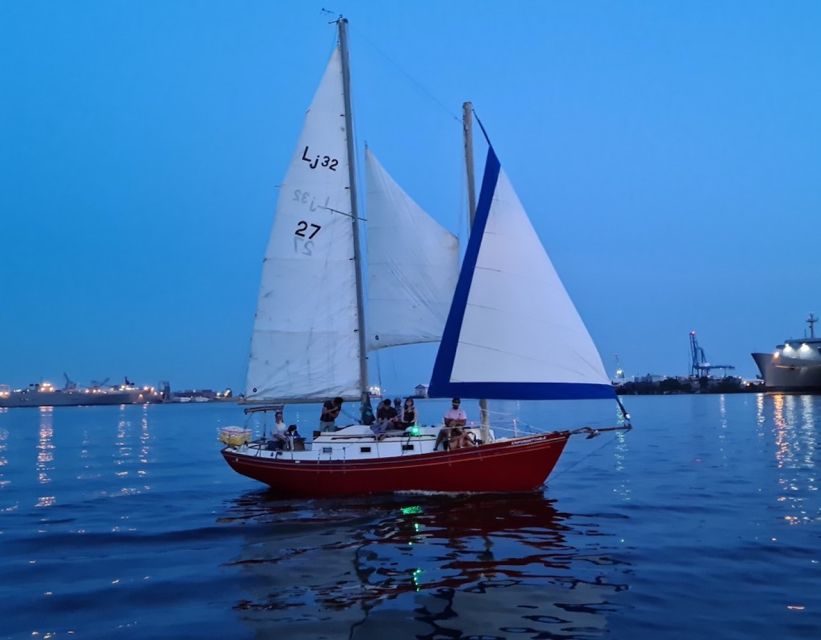 Baltimore: Inner Harbor Sunset Cruise - Musical Legends and Relaxation