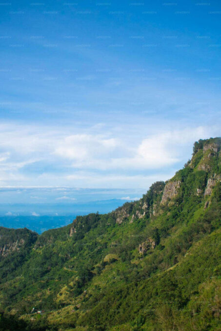 Bambarakanda to Devils Staircase Jeep Safari - What to Expect