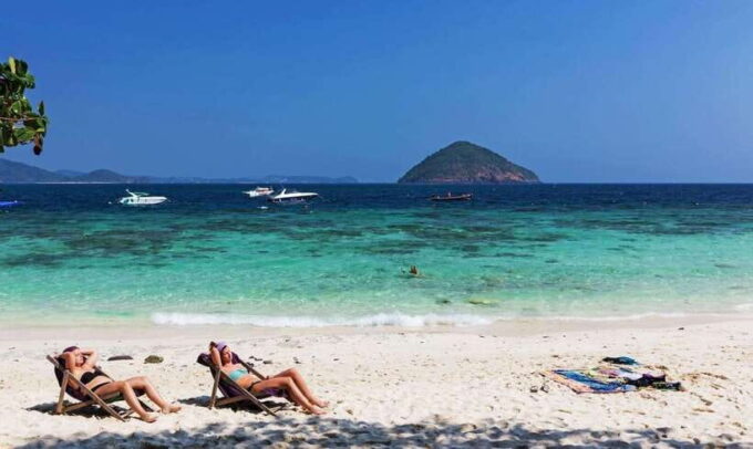 Banana Beach at Koh Hey: Phuket's Speedboat Paradise - Convenience of Included Transfers