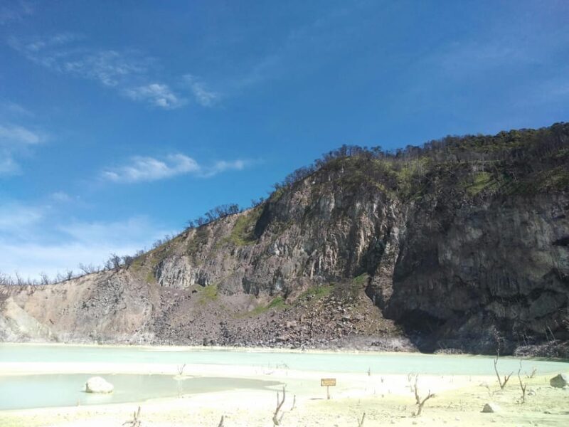 Bandung: White Crater Volcano Guided Day Trip - The Sum Up