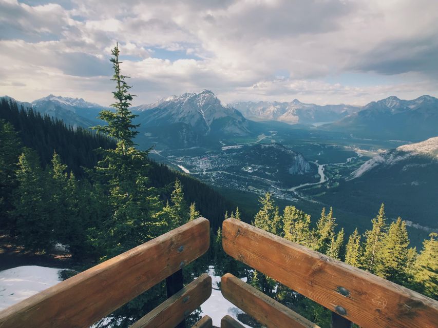 Banff: A Private Day Trip - Highlights Tour - Discovering Surprise Corner
