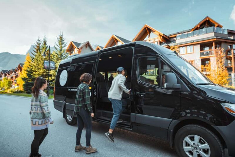 Banff/Camore: Lake Louise & Moraine Lake Private Tour - Practical Tips for Making the Most of Your Day