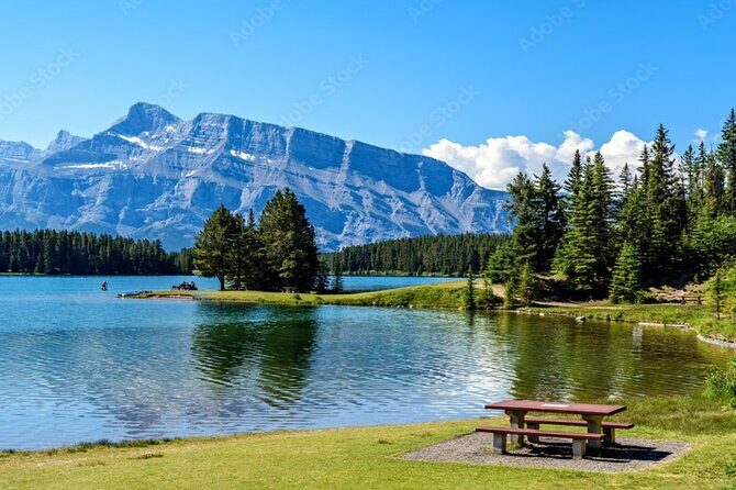 Banff Gondola, Lake Louise, Emerald Lake and Lake Minnewanka Tour - The Banff Gondola and Sulphur Mountain