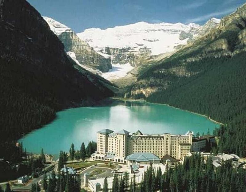 Banff Gondola, Lake Louise, Emerald, Minnewanka & Banff Town - Practical Considerations and Tips