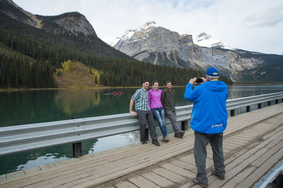 Banff: Grizzly Bear Refuge Tour With Lunch - Inclusions