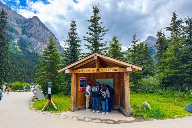 Banff Highlights Tour Louise, Johnston and Minnewanka Shared Tour - The Sum Up