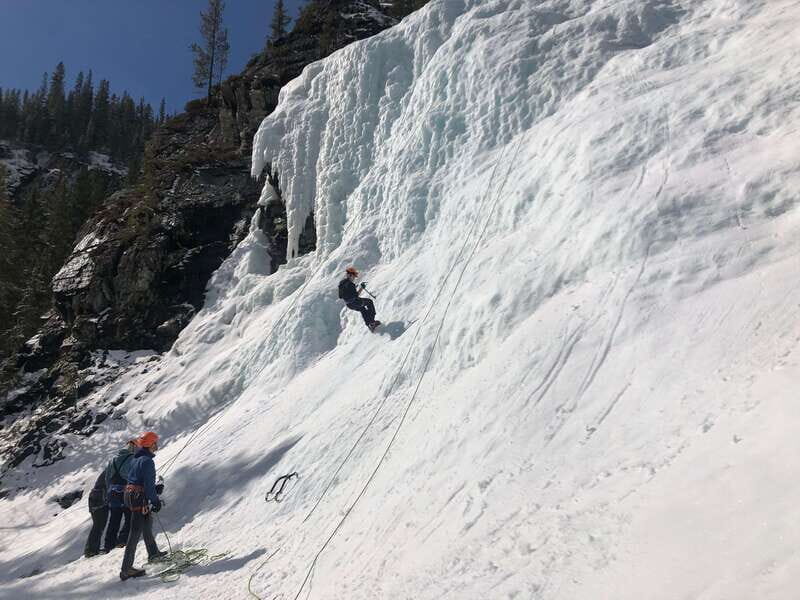 Banff: Introduction to Ice Climbing for Beginners - A Detailed Look at the Ice Climbing Experience