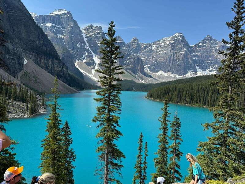 Banff, Lake Louise, Moraine ,Emerald & Johnston Canyon tour - A Practical Look at the Tour Experience