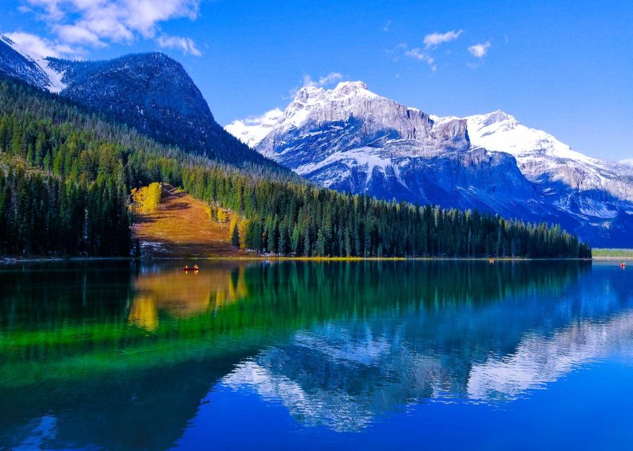 Banff: Lake Louise, Moraine Lake, and Emerald Lake Tour - Key Points