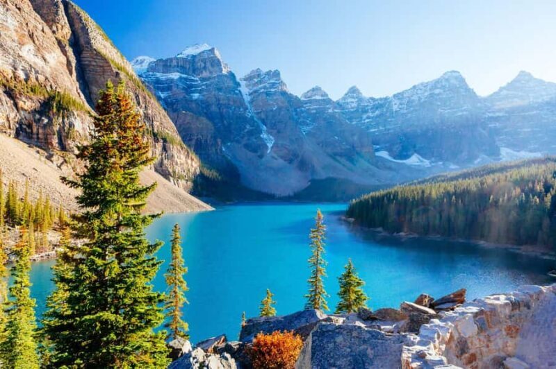 Banff: Lake Louise,Moraine, Minnewanka, Emerald Lake & Banff - Authentic Experiences from Other Travelers
