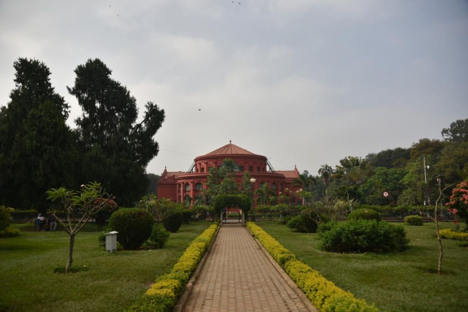 Bangalore Discovery: Temples, Markets, and Parks - Itinerary Breakdown