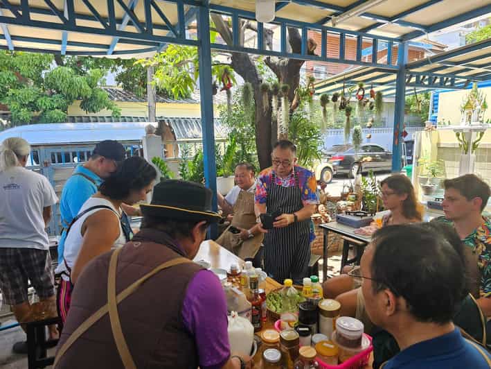 Bangkok: Afternoon Cooking Class in English - Key Points