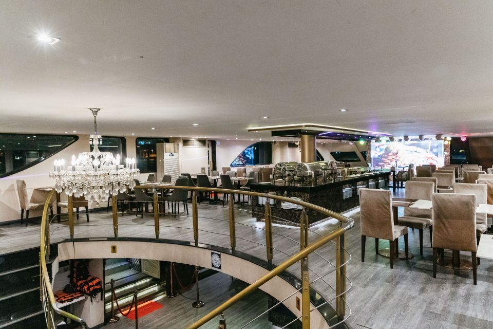 Bangkok: Alangka Luxury Buffet Dinner Cruise With Live Music - Key Points
