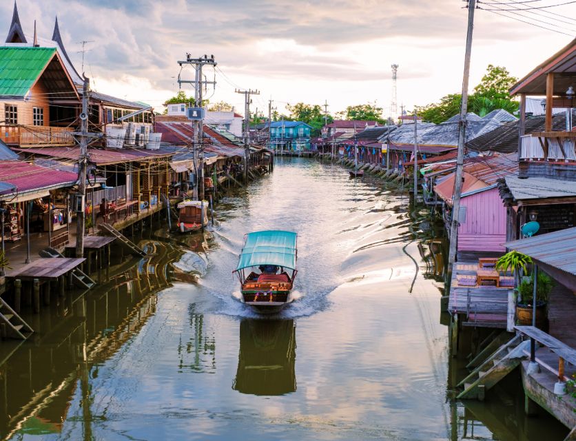 Bangkok: Amphawa Floating & Railway Markets Guided Day Tour - Tour Availability