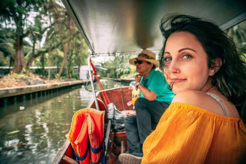 Bangkok: Ayutthaya, Railway & Floating Markets Full-Day Tour - Transportation and Pickup