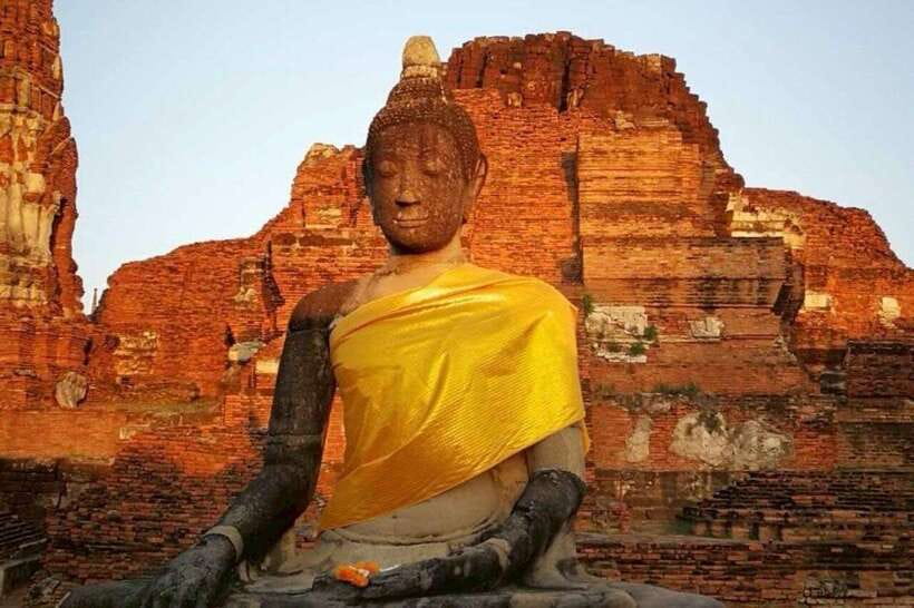 Bangkok: Ayutthaya VIP Day Trip With Boat Ride & Guide - Not Suitable For