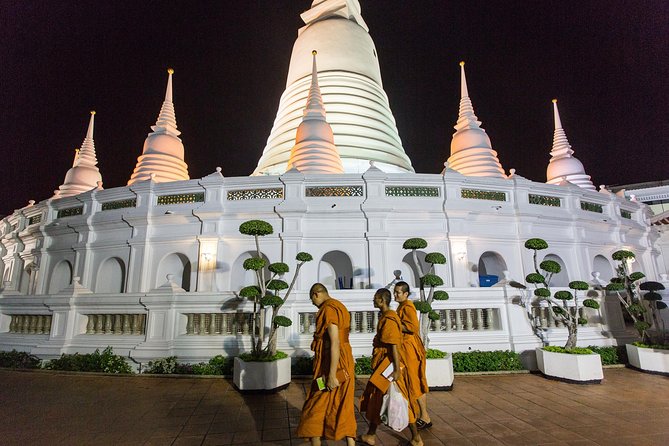 Bangkok by Night: Temples, Markets and Food Tuk-Tuk Tour - Additional Tour Information